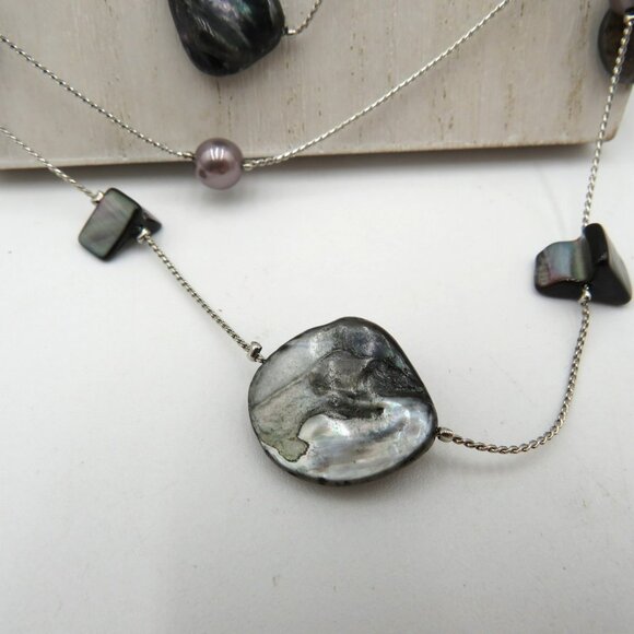 Long Layered Mother of Pearl Shell Necklace 24" Silver Tone Beads Adjustable - Picture 3 of 6
